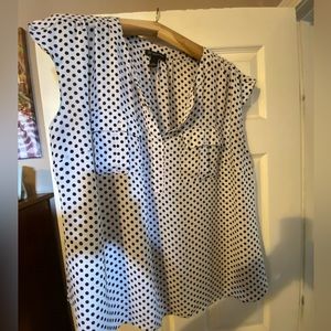Women’s blouse